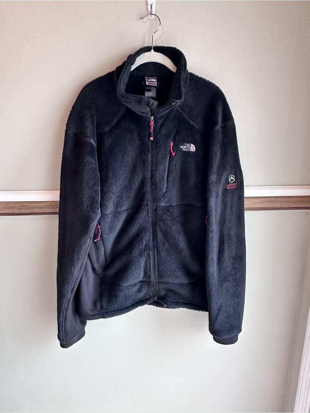 The North Face Summit Series Black Fleece Full Zip Jacket AMWS001